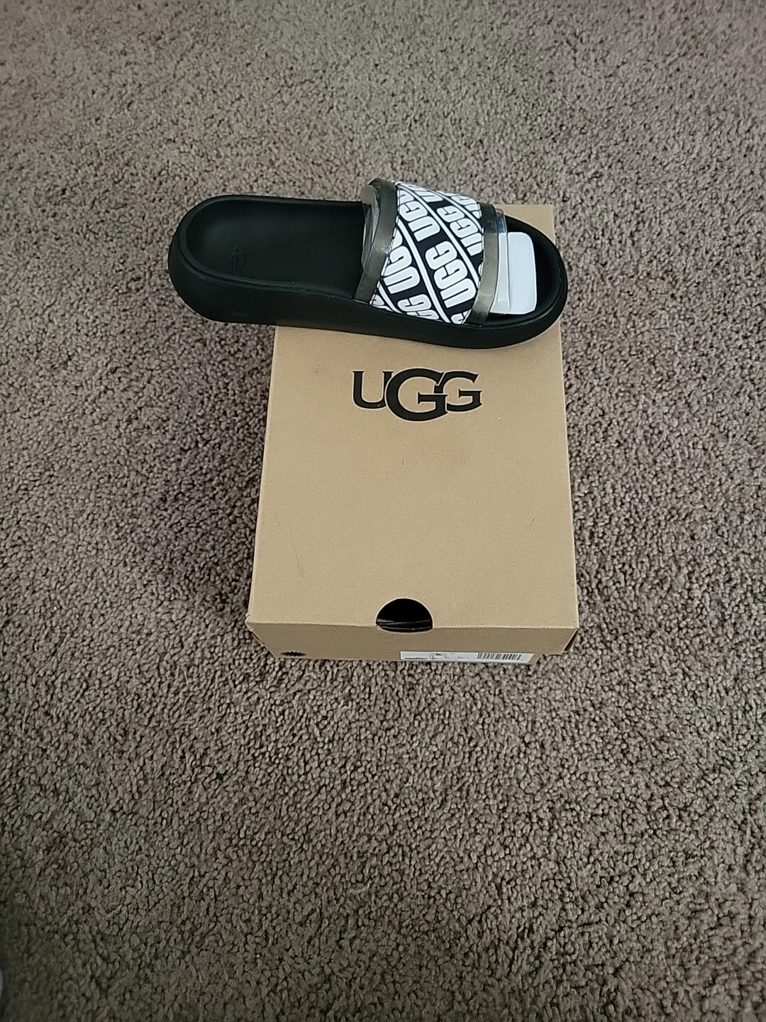 Diapositive con logo grafico UGG Ruette taglia 5 nuove con scatola!