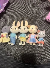 LOT OF 5 TOY Sylvanian Families CALICO CRITTERS Doll Mini Figures