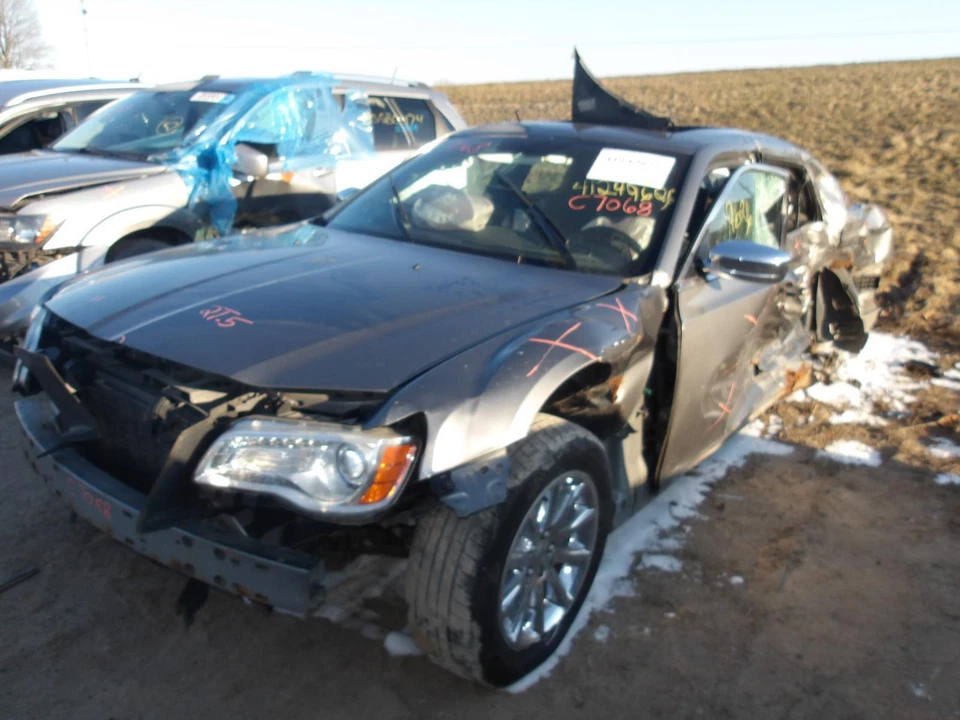 Б/у переключатель зажигания подходит: 2012 Chrysler 300 класса A - Изображение 2 из 4