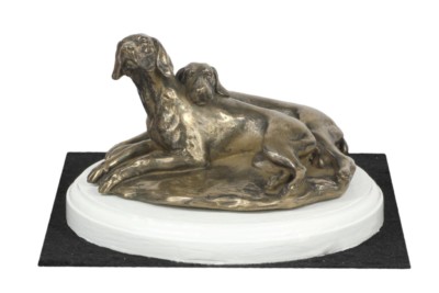 Weimaraner - Figure With A Dog On White Wooden Base DE