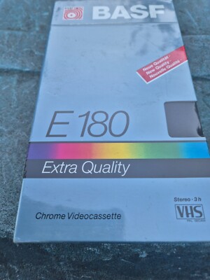 1 / 8 VHS Videokassette BASF Extra Quality E 180  Chrome, Leerkassette neu + OVP