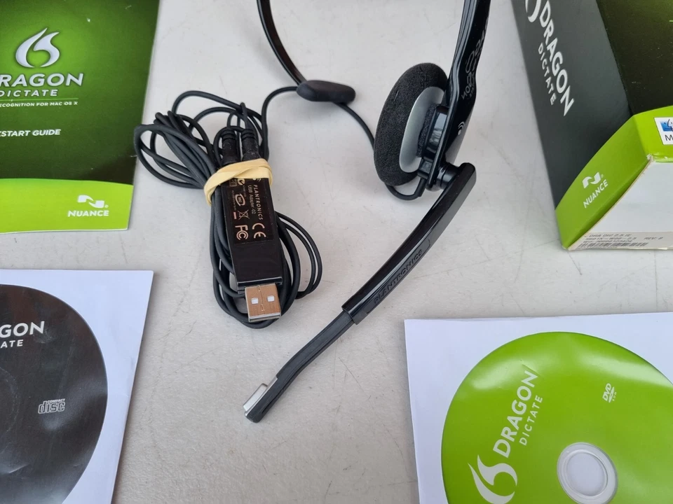 Nuance Dragon Dictate 2.5 with Plantronics Headset. Mac, CD, ENG. Type: Speech - Image 4 of 4