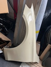 Original Mercedes W213 E-Klasse Kotfl&uuml;gel vorne Links Taxi beige