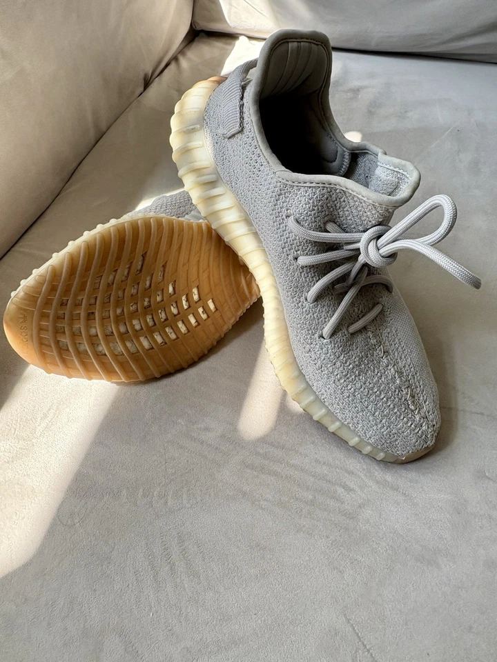 Adidas Yeezy Boost 350 V2 Sesame UK8.5, photo 2 of 5