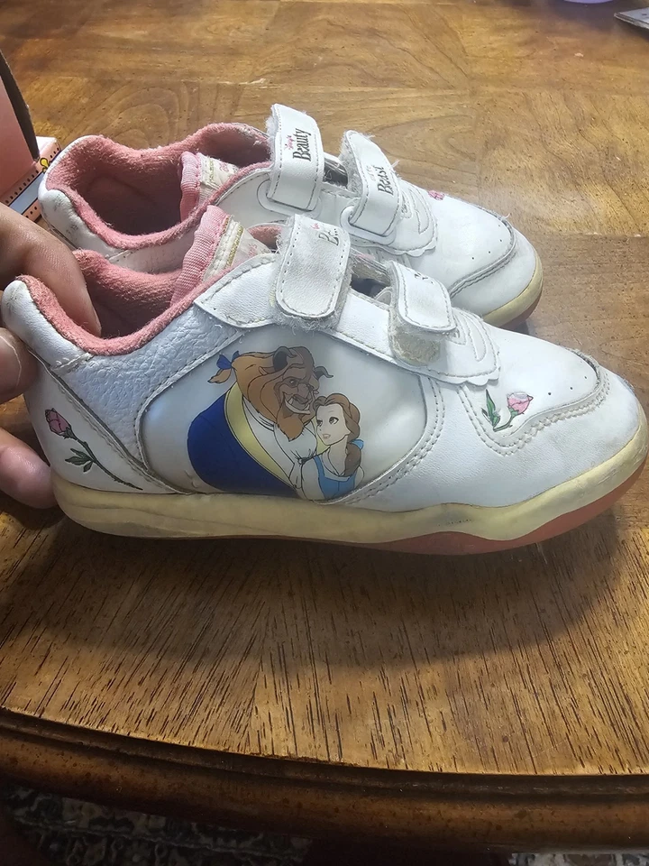 Zapatos De Colección La Bella y la Bestia Bebé Niño Talla 10 Blanco Rosa con Caja Usados Foto 4 de 4