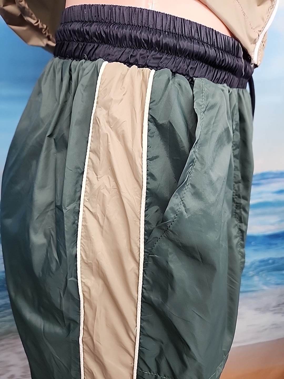 Nwt Zero In On Rain Womens suit jacket and pants size Small Green Brown Black 