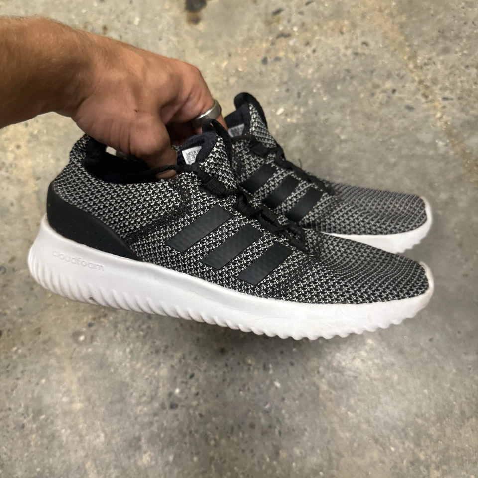 阿迪达斯 Cloudfoam Ultimate BC0033 女式黑色运动鞋跑步鞋 7.5 码 — 第 2/4 张图片