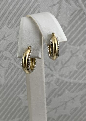 Hoop Earrings 10 Karat Yellow And White Gold 1/2 Inch - 第 1/13 張圖片