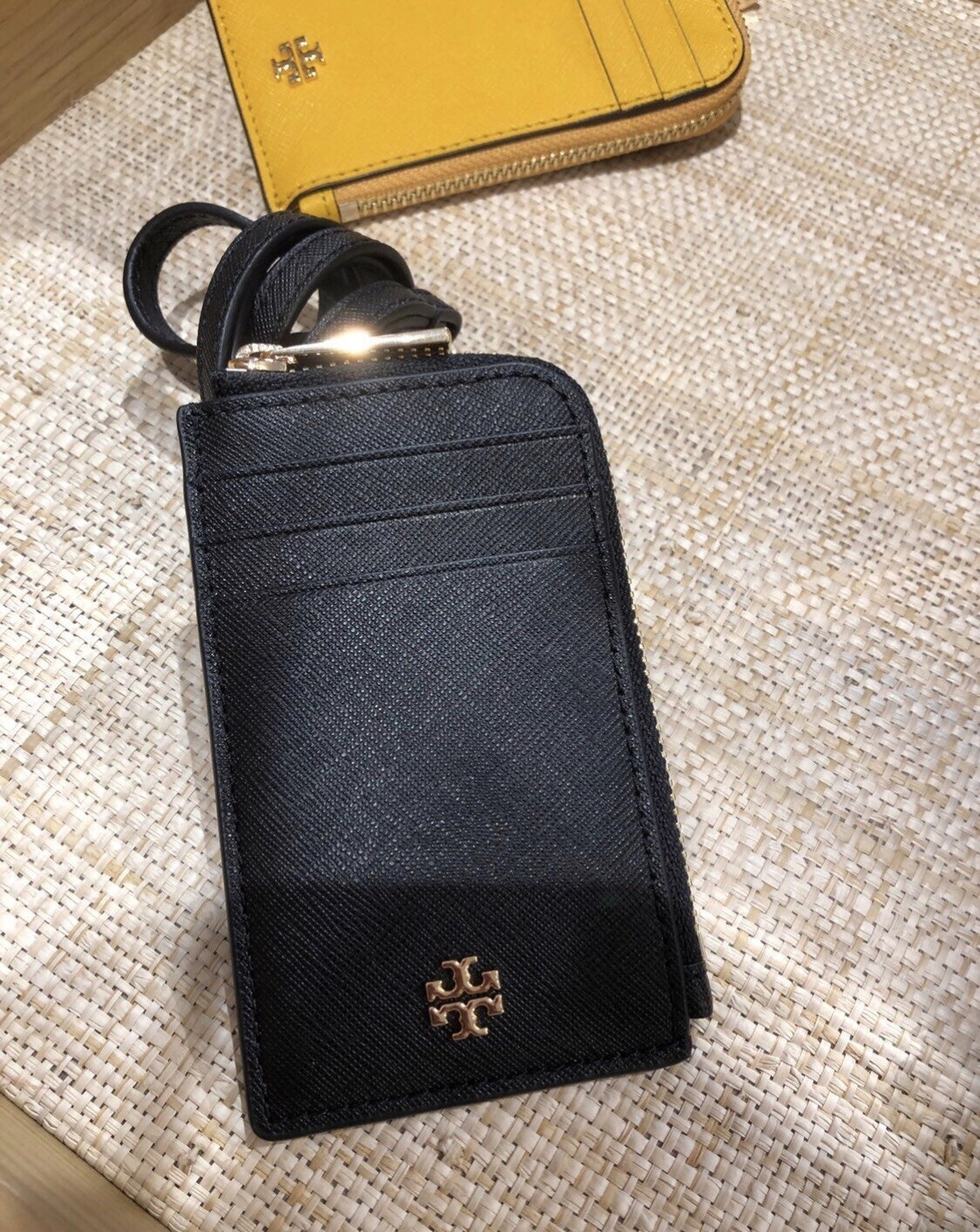 NWT! Tory Burch Emerson Lanyard ID Credit Card Holder Saffiano Leather  black | eBay