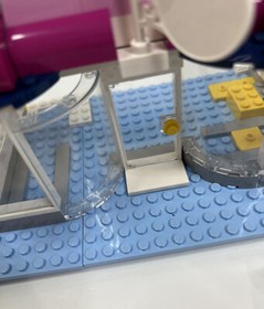 Lego 41007 Friends Heartlake Pet Salon Not Complete No Minifigs