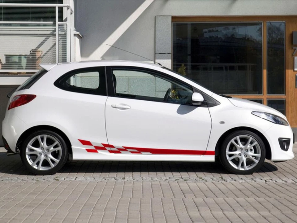 2 PCS Car Door Side Skirt Sticker For Mazda 2 Sport Racing Stripes Vinyl Decals - Imagem 3 de 4