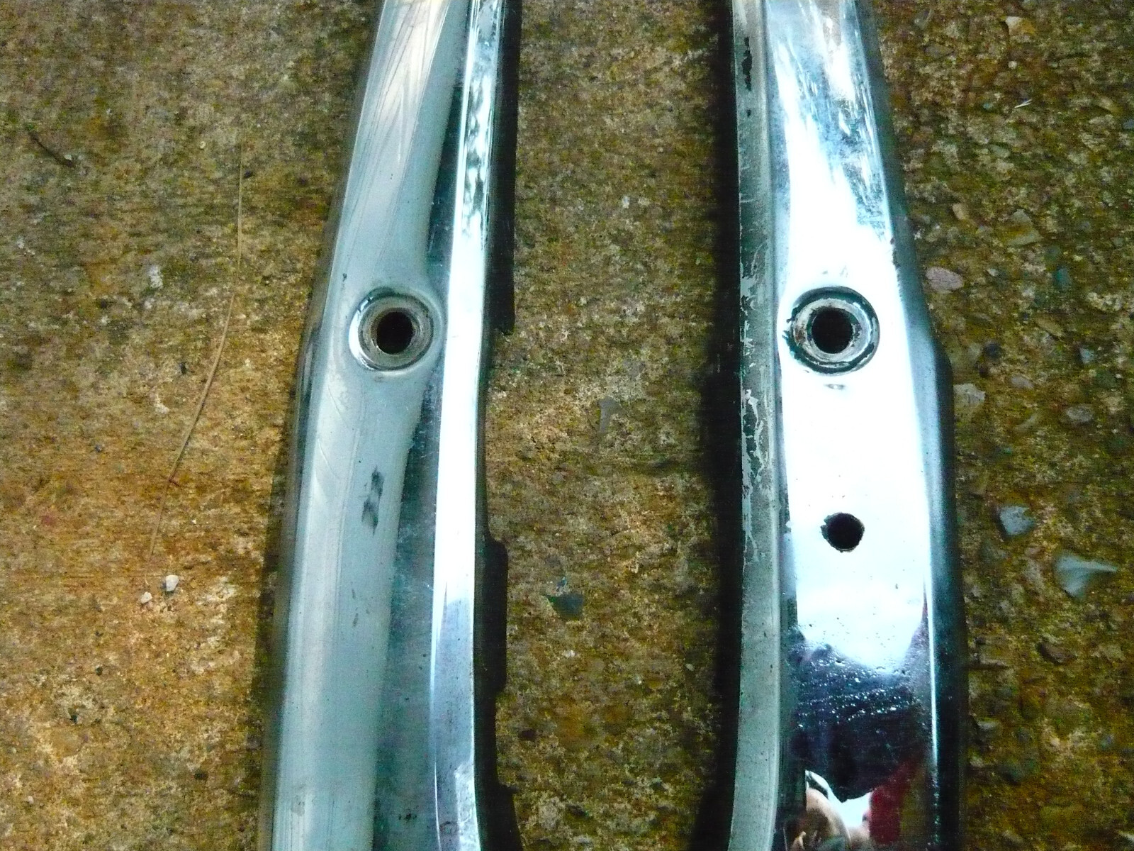 Shadow 400 Rear Fender Rails 04 - 09 Honda VT750C Shadow Aero OEM Rear Fender Struts Grab Rails ...