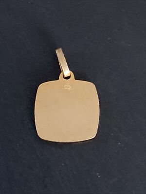 Pendentif Personnalisé Plaqué Or 15 Mm Médaille Gravée Et Breloque 16 Mm 48856 Pendentif Personnalisé Plaqué Or 15 Mm Médaille Gravée Et Breloque 16 Mm 48856