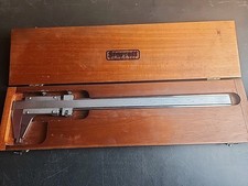 Pinza Master Vernier endurecida y estabilizada Starrett 123 14" con estuche