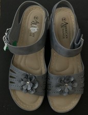 American Exchange 8,5w sandalo donna zeppa floreale usato in ottime condizioni