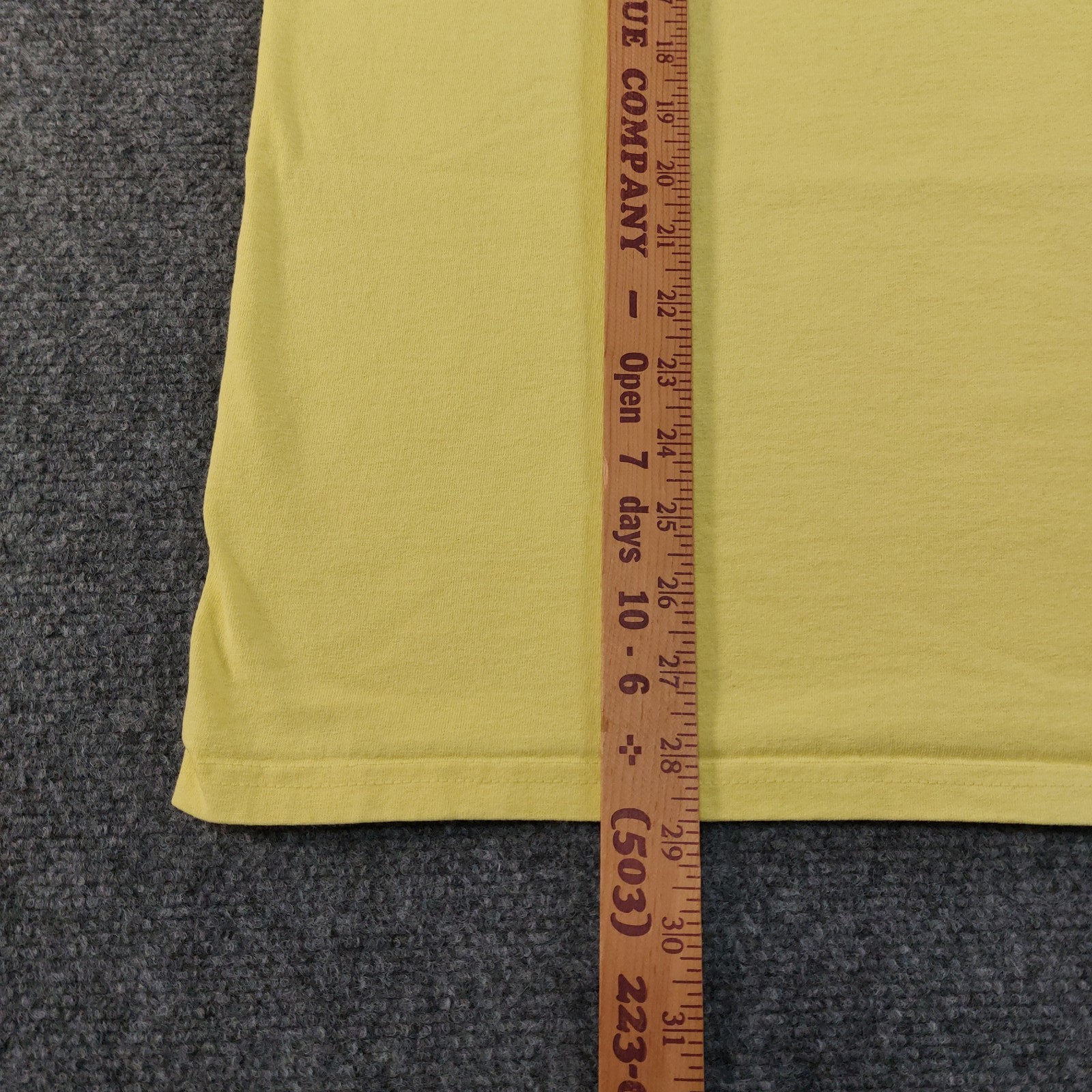 Advil Logo Promo T-Shirt Men's L Yellow Double Sided Pharma Advertising ...