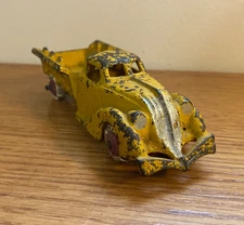 Hubley Cast Iron Toy Farm Stake Truck AC Williams MA-14