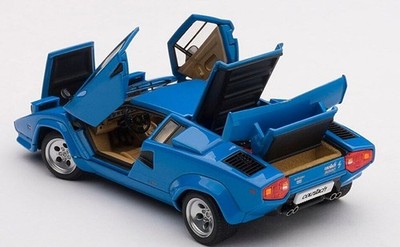 LAMBORGHINI COUNTACH 5000 S BLUE WITH OPENINGS 1/43 AUTOART 54534
