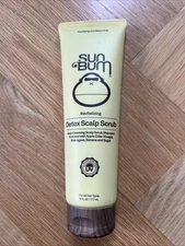 Sun Bum Revitalizing Detox Scalp Scrub • 6 fl oz / 177 mL