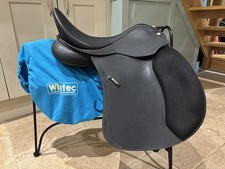 16.5” (42cm) Wintec 500 AP saddle With Cair adjustable black 