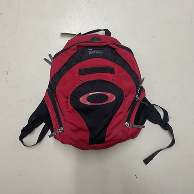 Vintage Y2K Oakley Rucksack Sportrucksack Backpack Rot/Schwarz