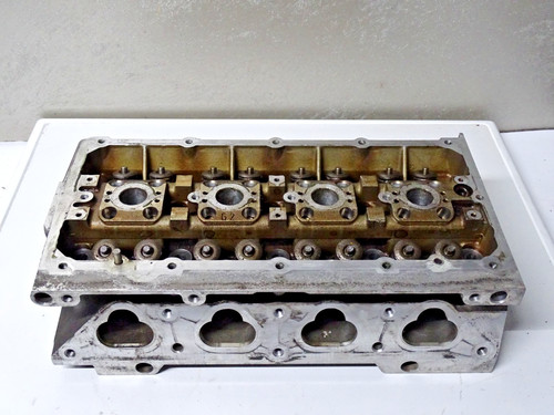 VW Golf 4 Bora Zylinderkopf Kopf Ventile 1,6 16V 77kw 105PS AZD/ATN/AUS/BUD/CGAG