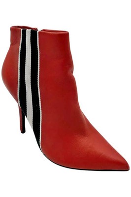 Steve Madden Women's Knock Leather Ankle Bootie Red