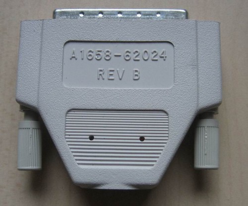 SUN/HP wide SCSI TERMINATOR differential 68pin C2905A - 第 1/2 張圖片
