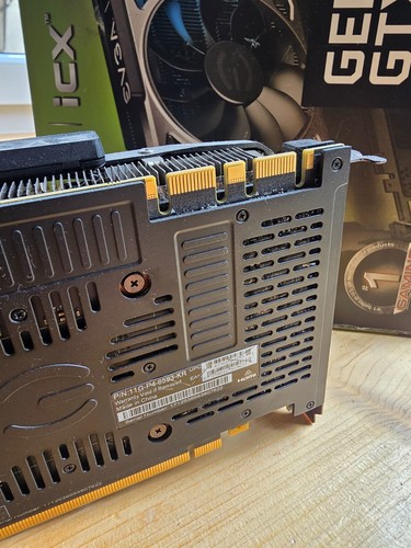 Carte graphique EVGA NVIDIA GTX 1080 TI 11Go avec boite d'origine - Photo 5/5