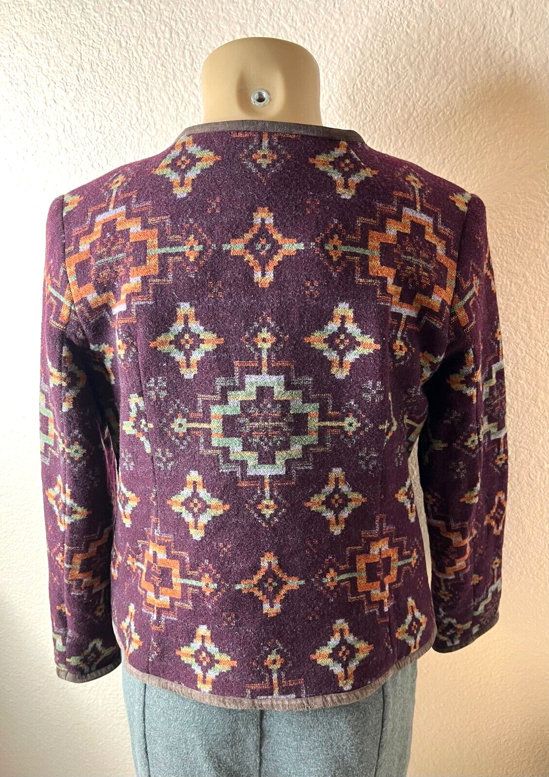 Womens Sz M. Pendleton Virgin Wool Jacket Suede T… - image 8