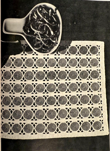 Doilies - Lily Design Book 208 - 9 Crochet Patterns - Picture 10 of 11