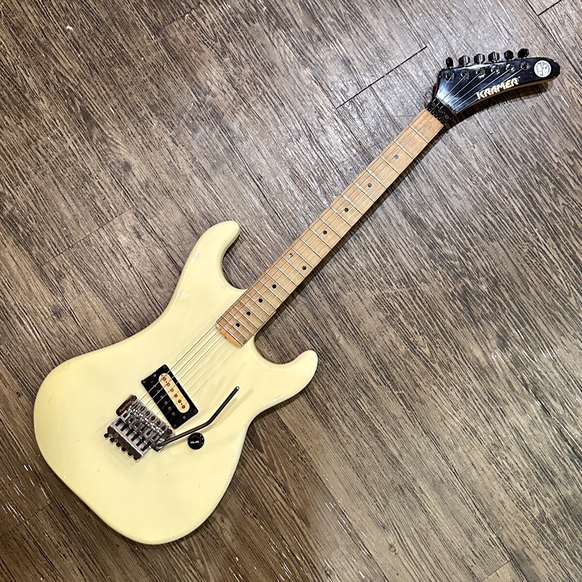 Kramer JK-1000 Floyd Rose Electric Guitar Electric Guitar Kramer JK-1000 Floyd Rose Electric Guitar Electric Guitar