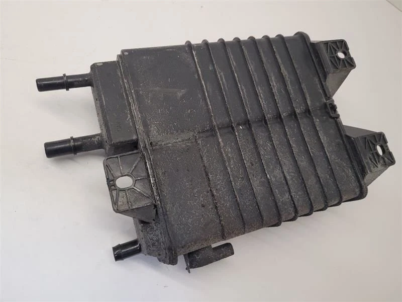 2011-2013 FORD FIESTA 1.6l Fuel Vapor Canister AE8Z9D653C     - Image 4 of 4