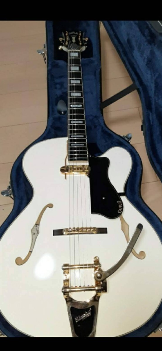 GUILD/A-150 Sa GRETSCH　White Falcontype Electric Guitar Guild A-150 Sa White Falcon Type Arched Solid