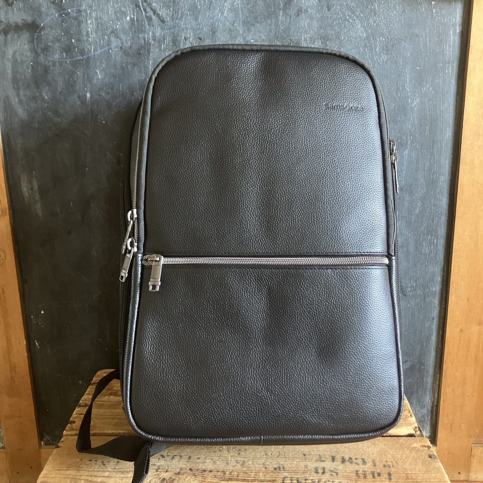Black Classic Leather Slim 14" Laptop Business Travel *read*