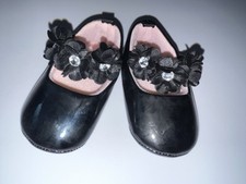 Baby Girl Shoes Size 6-9 Month With Flowers. Stepping Stone Brand China