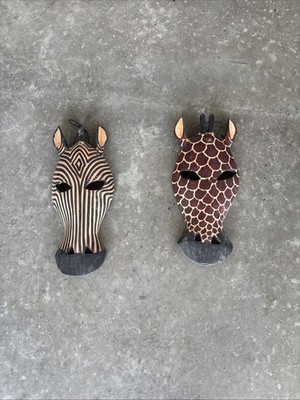 Giraffe Mask Wall  Hanging 14 x 7