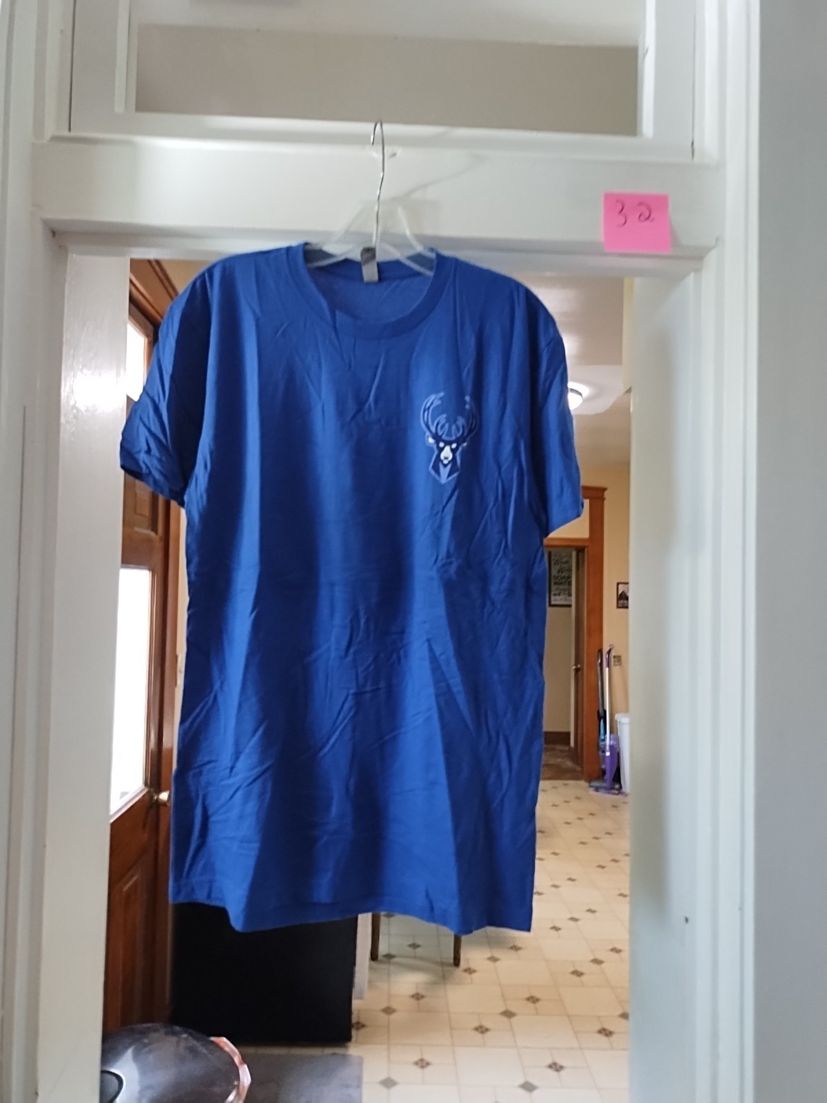 Picture 1 of 3