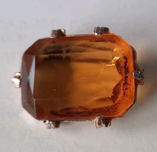 Classic Vintage Amber Cabochon Cut Glass Brooch Gilt Metal Mount 3 x 2cm - Picture 1 of 5