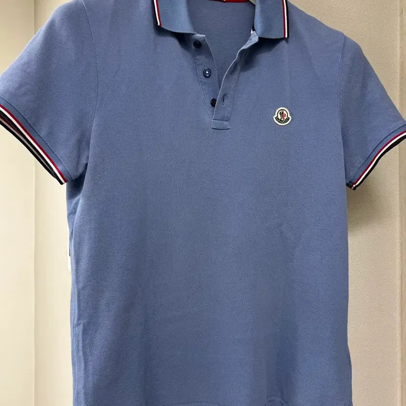 Moncler Sora Collar T-Shirt - Size S (95), Lightly Used thumbnail 3