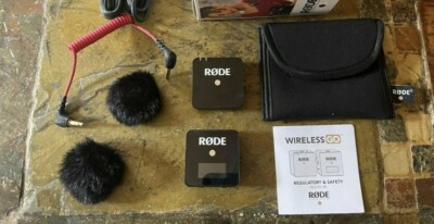 Rode Wireless GO Compact Microphone System Lav Mic And Rode MagClip GO.