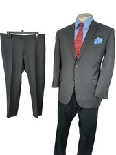 JOS A BANK Men's 46R Gray Super Soft Wool 2 Piece Suit With Tapered Pants 40x28