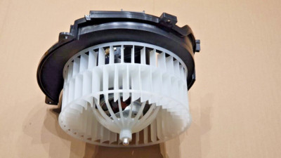 P041 for Mercedes-Benz Engine Fan Heating Ventilation W126 se Sel Sec