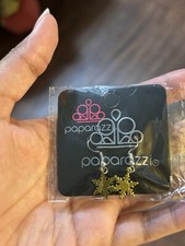 NWT Paparazzi Yellow Starlet Shimmer Snowflake Earrings