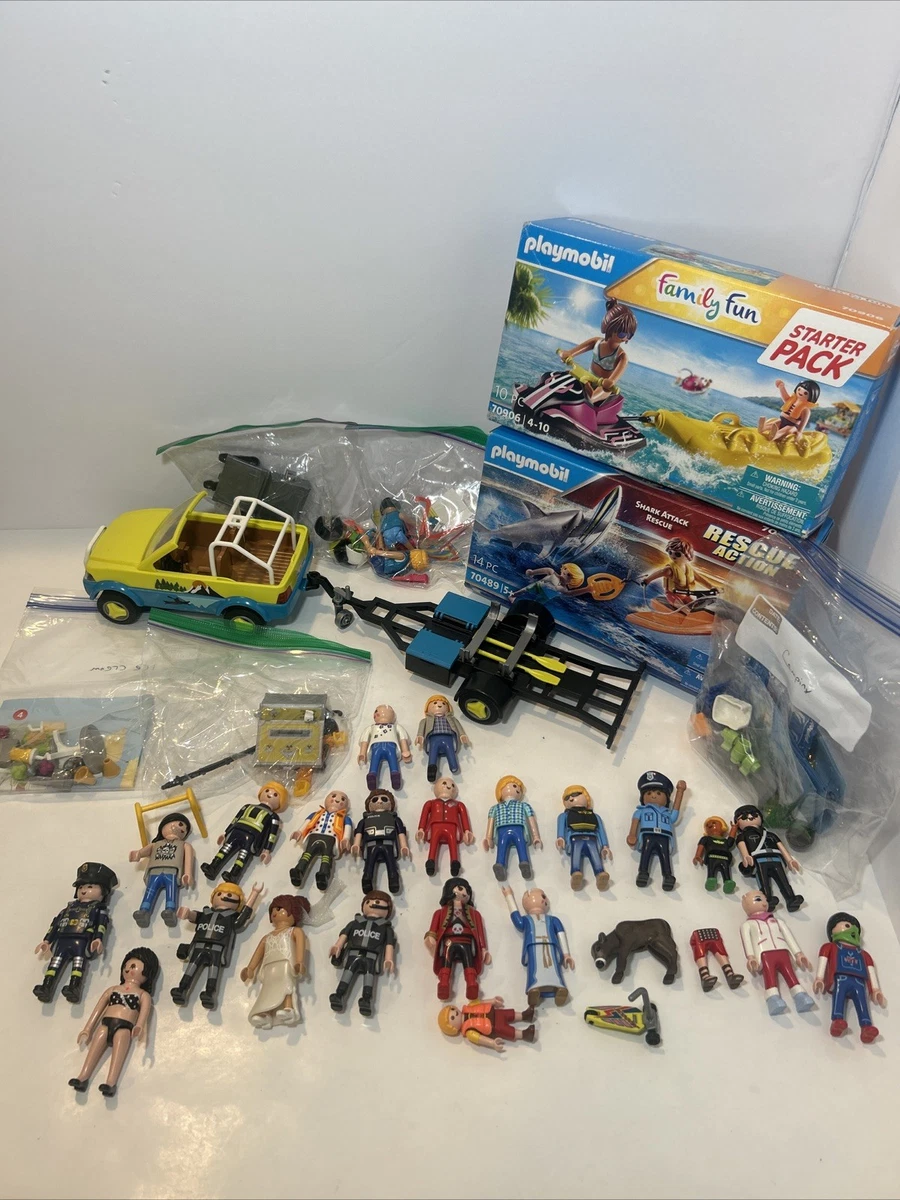 Lot De Figurines Et Accessoires Playmobil D'occasion, Univers Varié