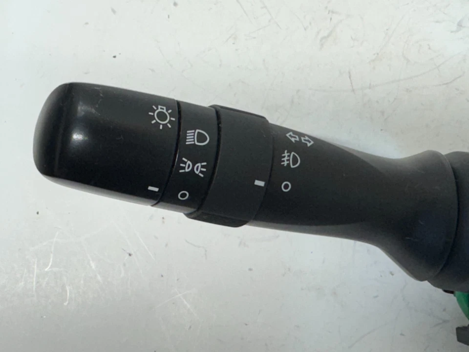 Interruptor de control del limpiaparabrisas Subaru Forester 2018 intermitente faros OEM Foto 3 de 4