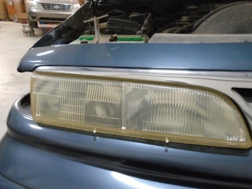 Passenger Right Headlight Fits 92-97 CROWN VICTORIA 1485589 - Picture 3 of 4