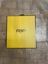 Fendi scatola originale vuota 1 pezzo