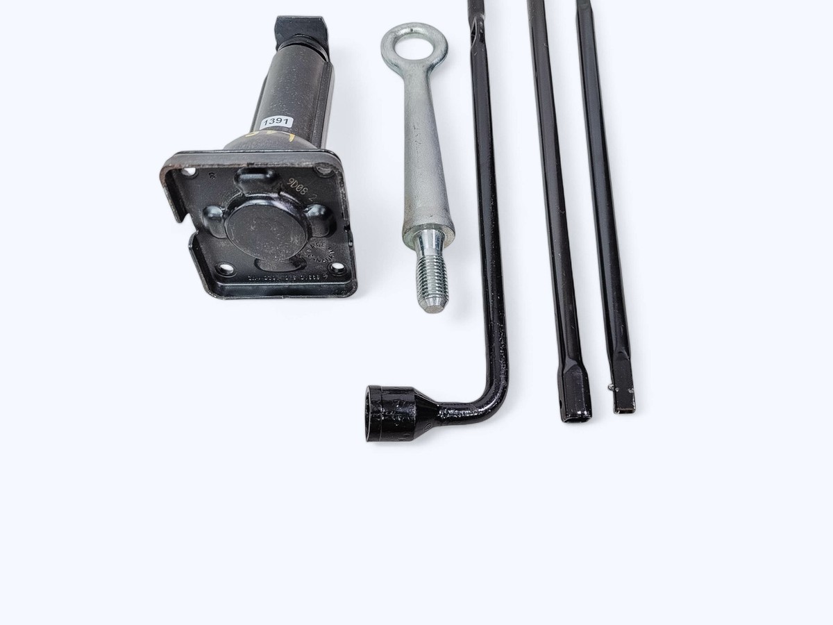 Honda Pilot 09-15 Trunk Spare Tool Jack Wrench w/ Tools 89332-SZA