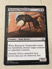 mtg Ravenous Chupacabra, Rivals of Ixalan, slight play
